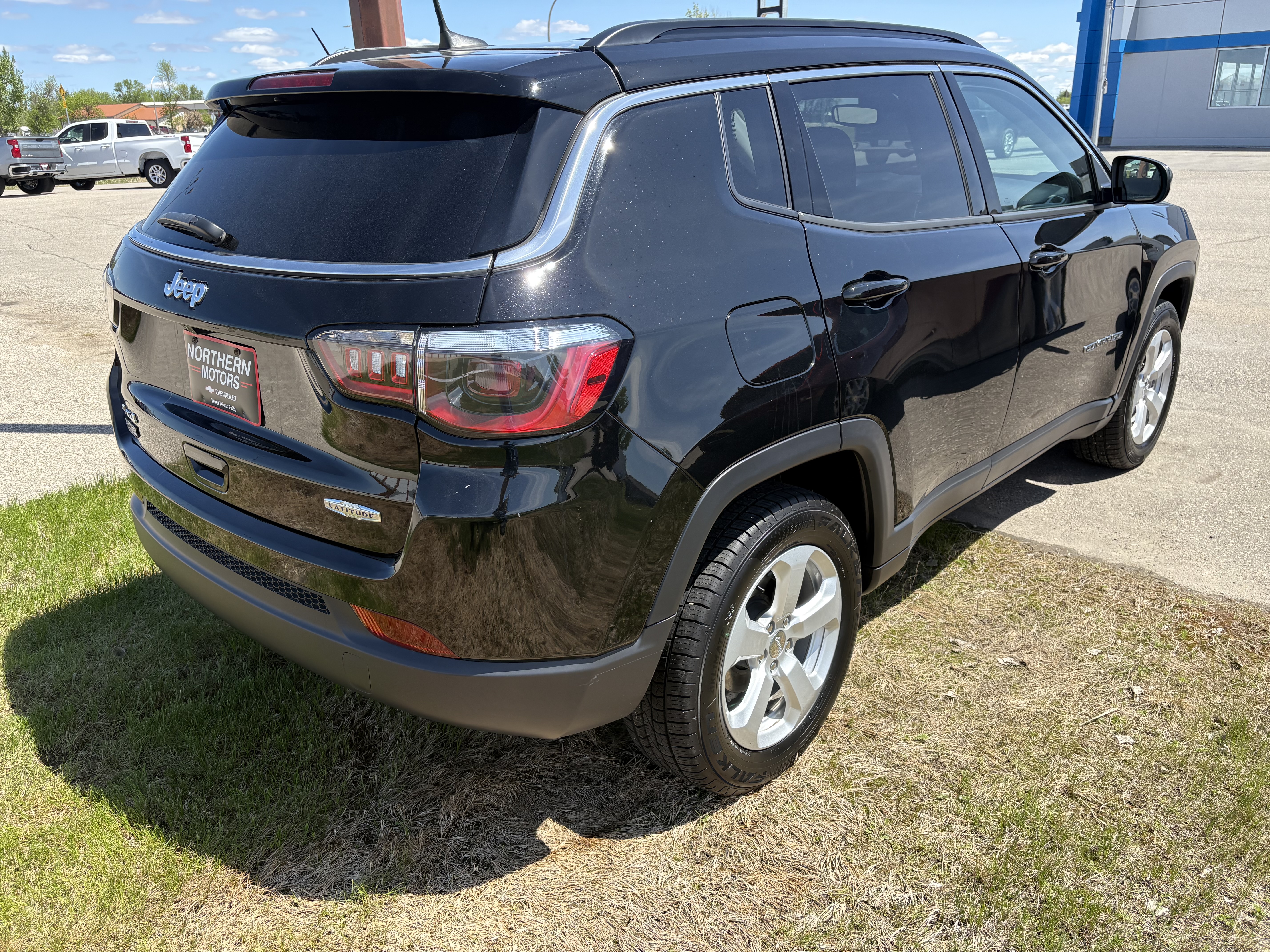 Used 2021 Jeep Compass Latitude with VIN 3C4NJDBB9MT500109 for sale in Thief River Falls, Minnesota