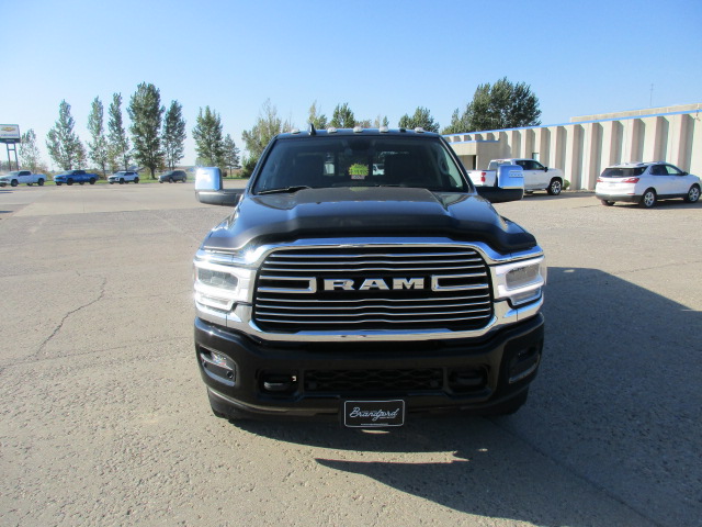 2023 Ram 3500 Laramie photo 3