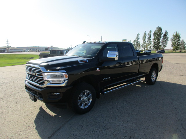 2023 Ram 3500 Laramie photo 2