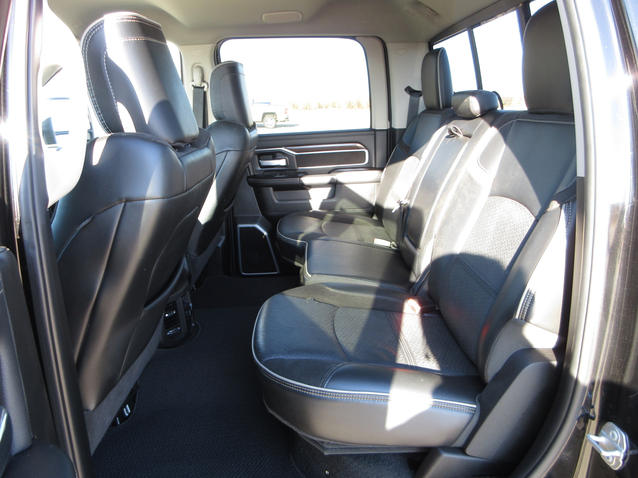 2023 RAM Ram 3500 Pickup Laramie - Photo 24