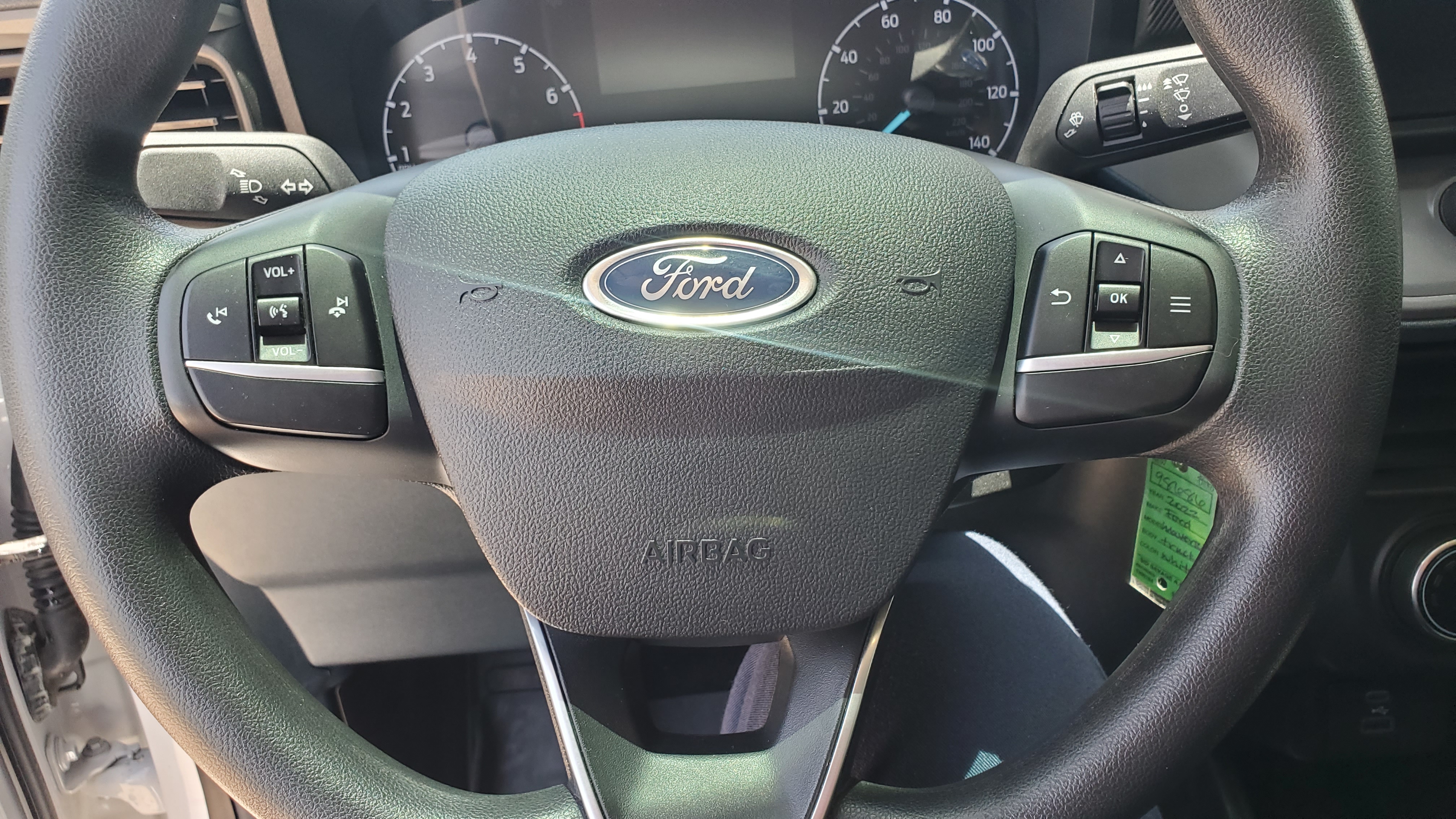 2022 Ford Maverick XL - Photo 18