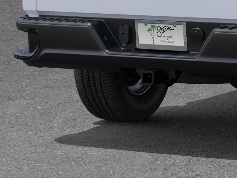 New 2026 Summit White Chevrolet WT image 38