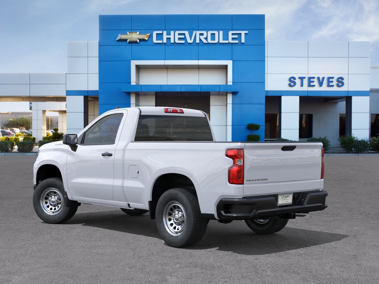 New 2026 Summit White Chevrolet WT image 27