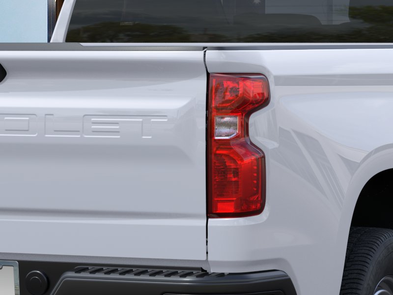 New 2026 Summit White Chevrolet WT image 35