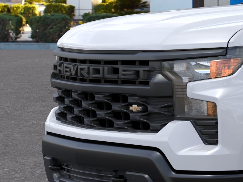 New 2026 Summit White Chevrolet WT image 37