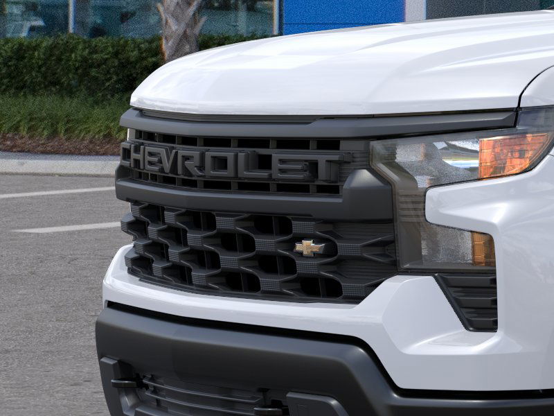 New 2026 Summit White Chevrolet WT image 37