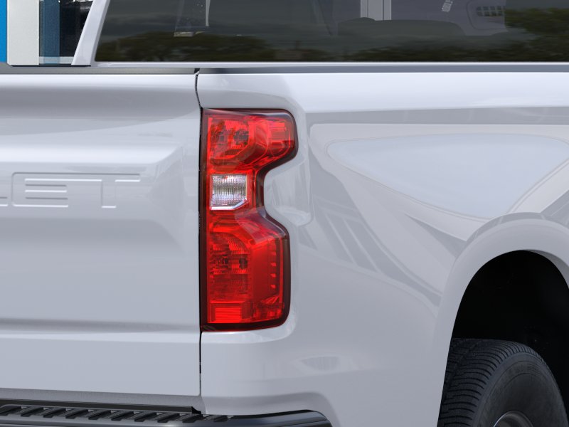 New 2026 Summit White Chevrolet WT image 37