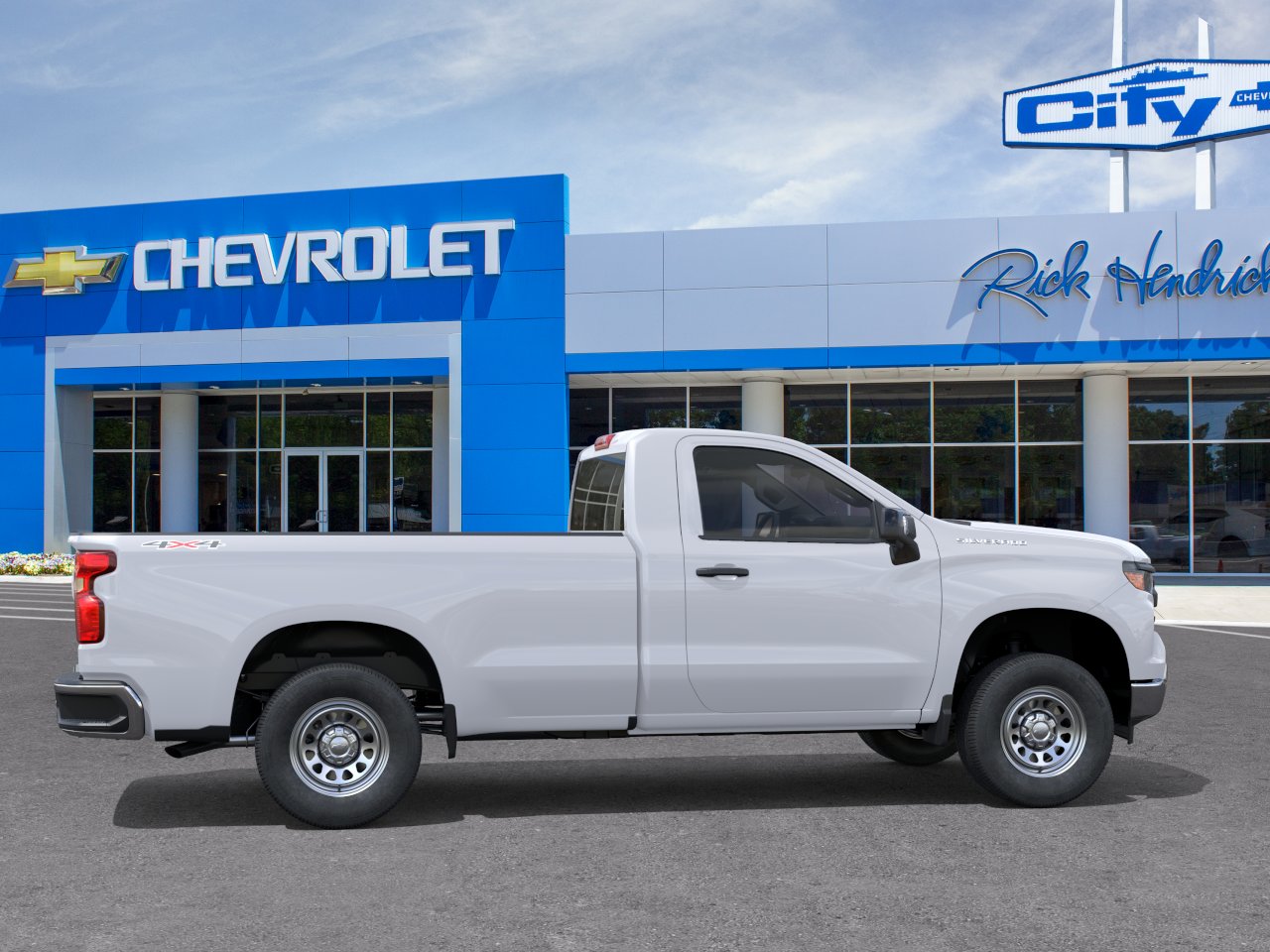 New 2025 Summit White Chevrolet WT image 29