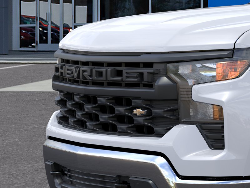 New 2026 Summit White Chevrolet WT image 37