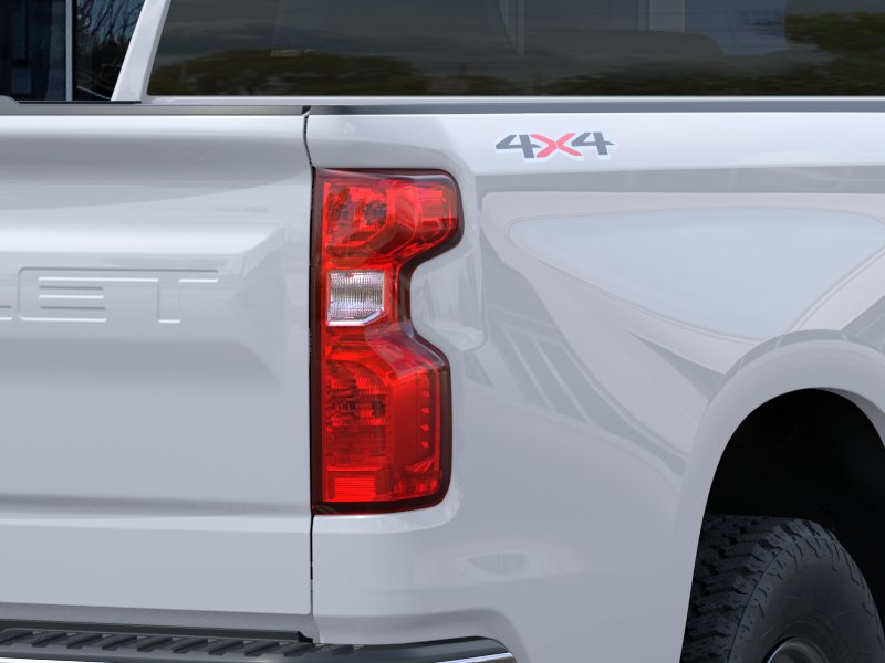 New 2026 Summit White Chevrolet WT image 35