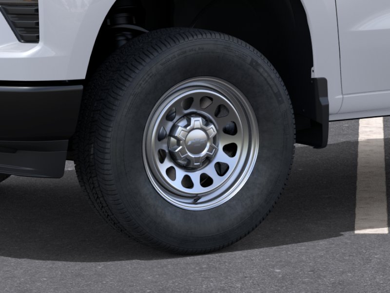 New 2026 Summit White Chevrolet WT image 9