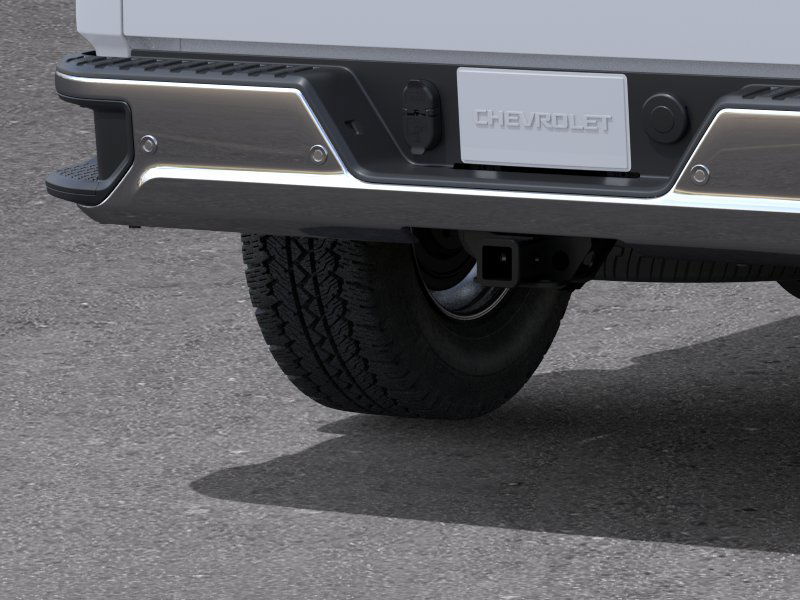 New 2025 Summit White Chevrolet WT image 39