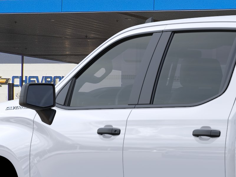 New 2026 Summit White Chevrolet WT image 36