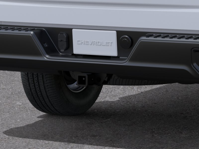 New 2026 Summit White Chevrolet WT image 38