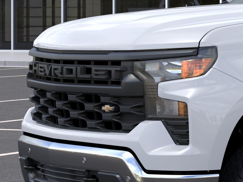New 2026 Summit White Chevrolet WT image 13