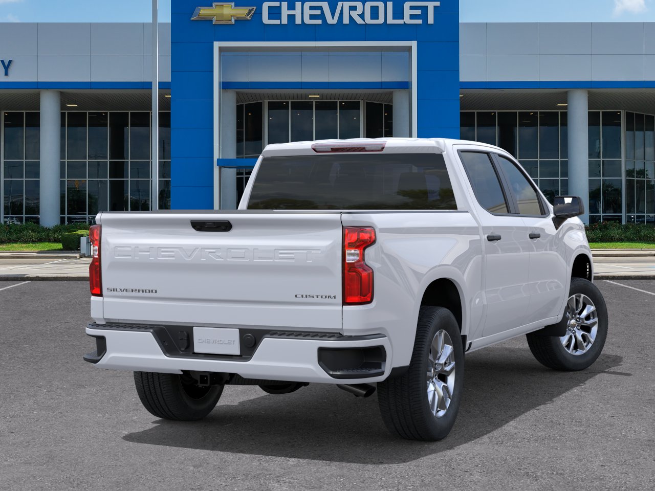 New 2026 Summit White Chevrolet Custom image 28