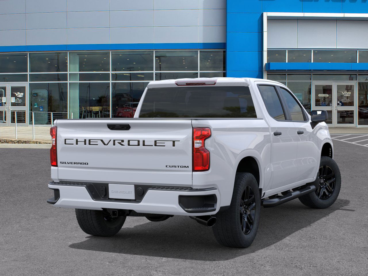 2026 Chevrolet Silverado 1500 Custom photo 4