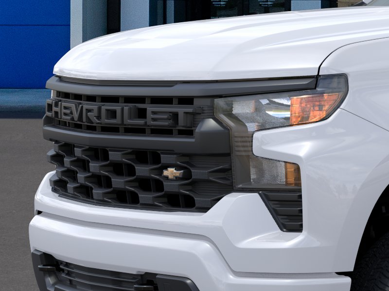 New 2026 Summit White Chevrolet Custom image 36