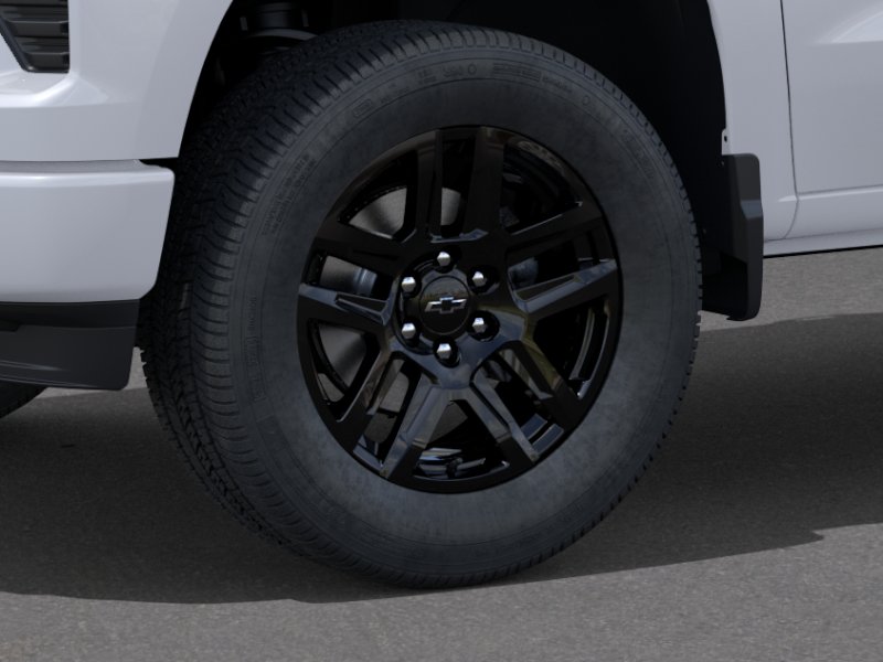 New 2026 Summit White Chevrolet Custom image 32