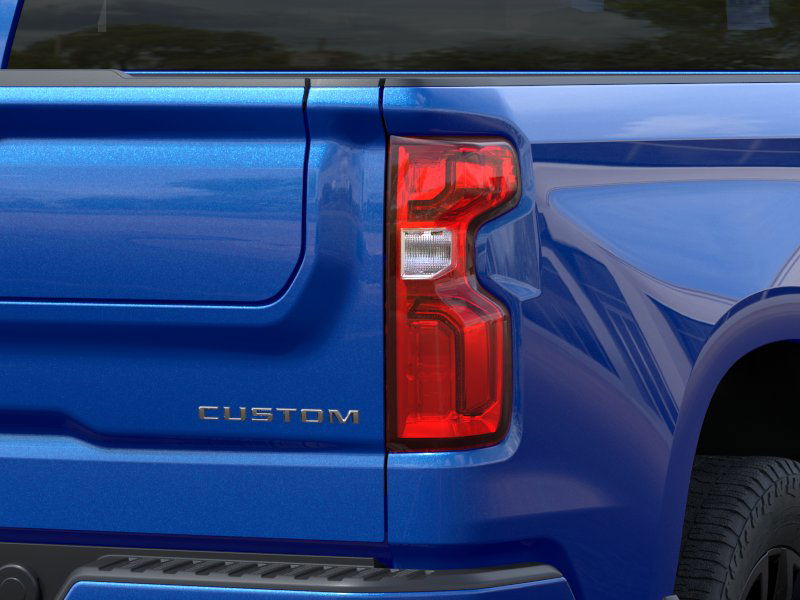 2025 Chevrolet Silverado 1500 Custom photo 7