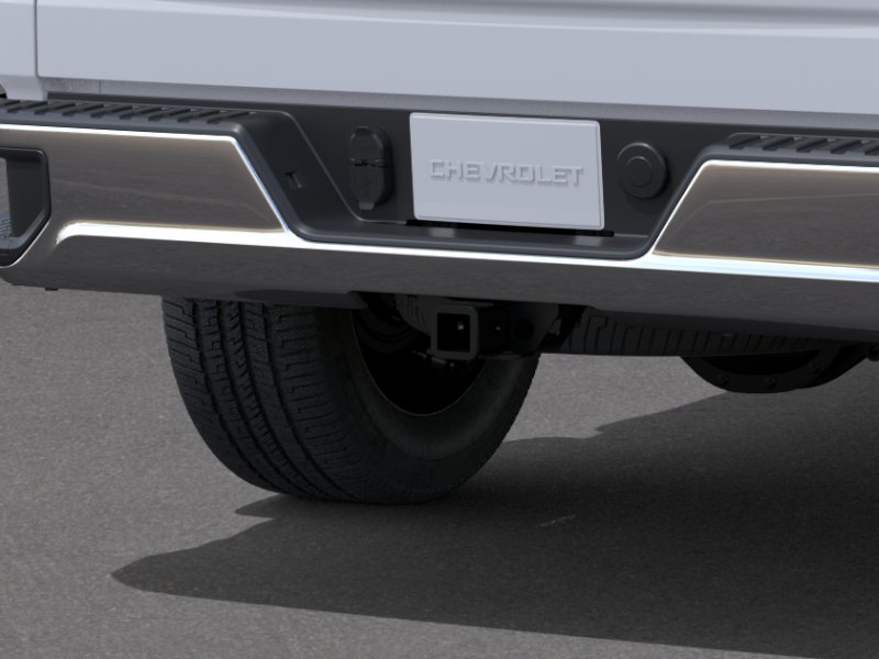 New 2026 Summit White Chevrolet LT image 37