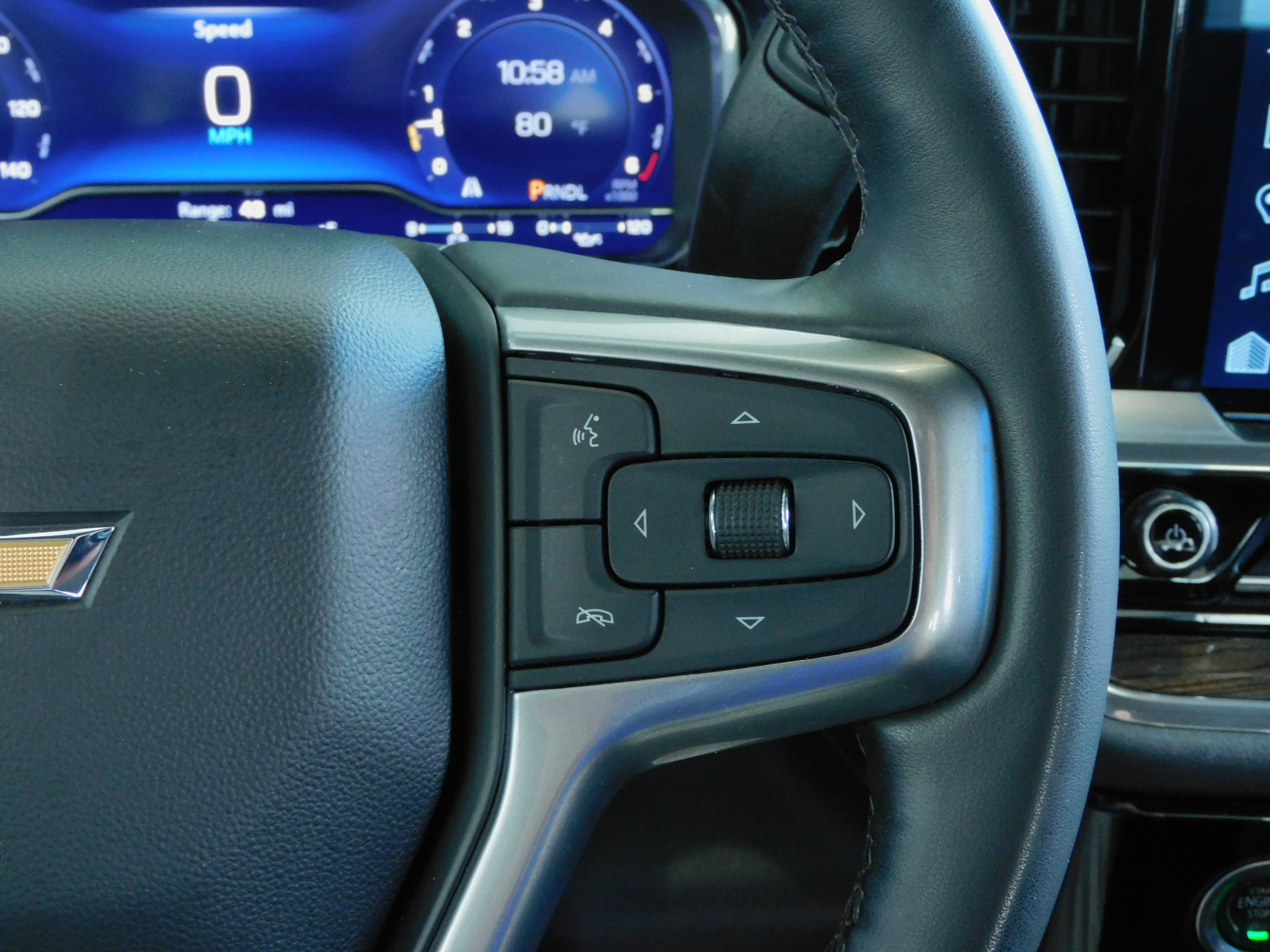 2024 Chevrolet Silverado 1500 LT photo 25