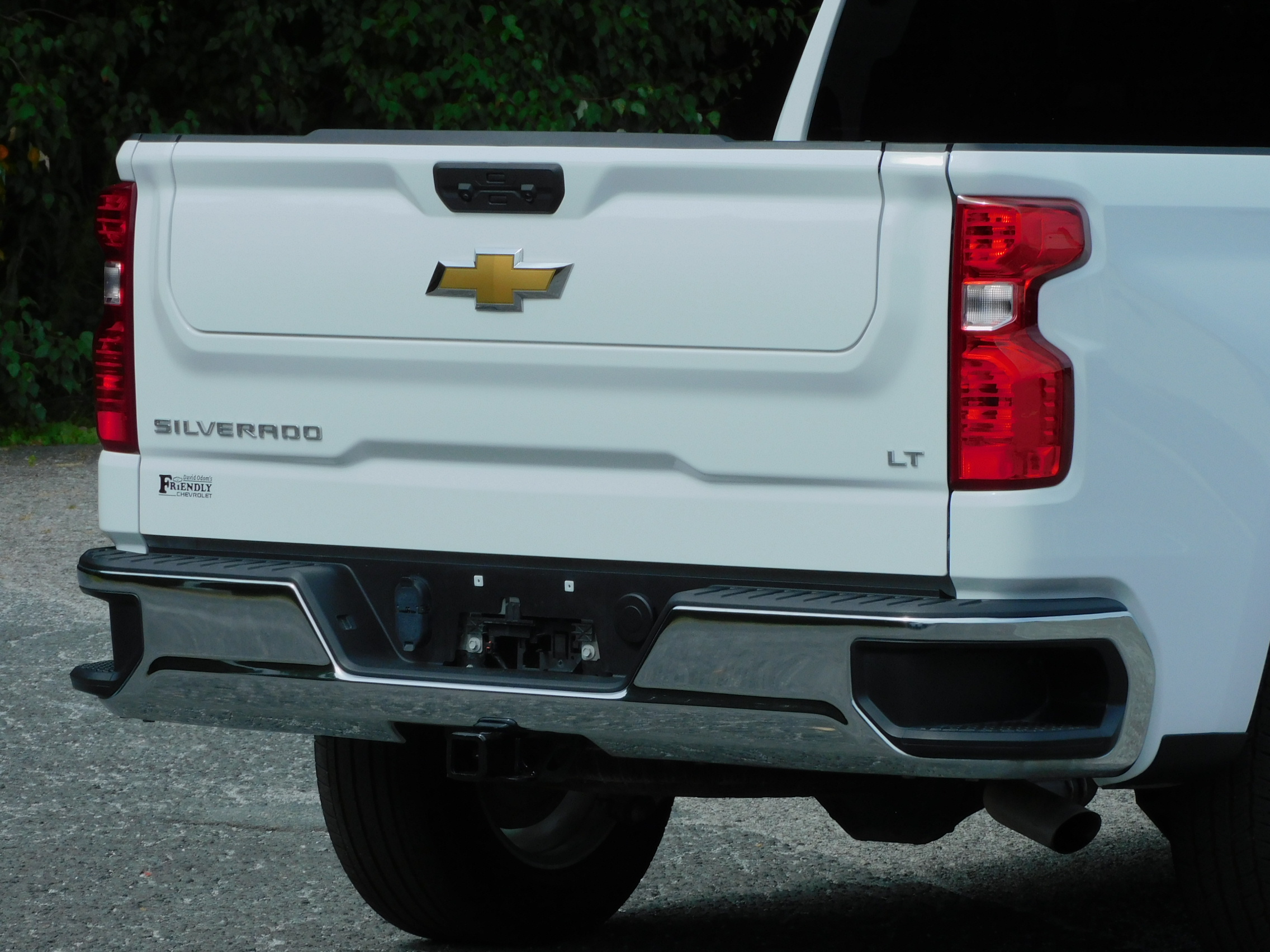 2024 Chevrolet Silverado 1500 LT photo 9