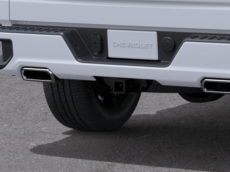 New 2026 Summit White Chevrolet RST image 38