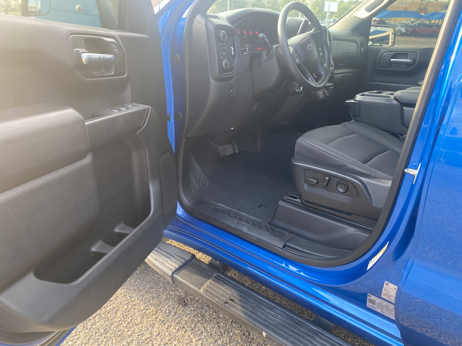 Used 2022 Glacier Blue Metallic Chevrolet Custom Trail Boss image 11