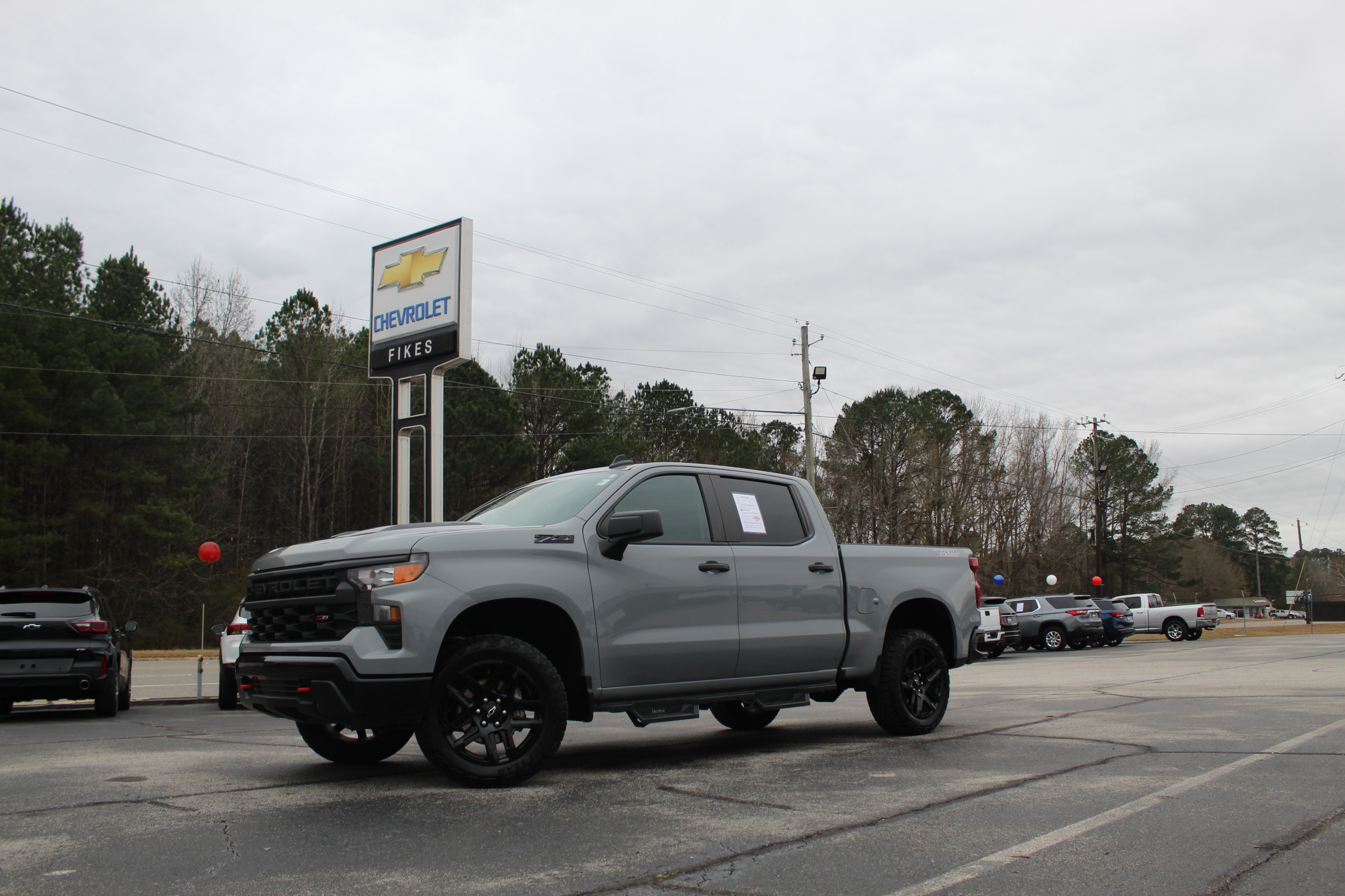 2024 Chevrolet Silverado 1500 Custom's photo
