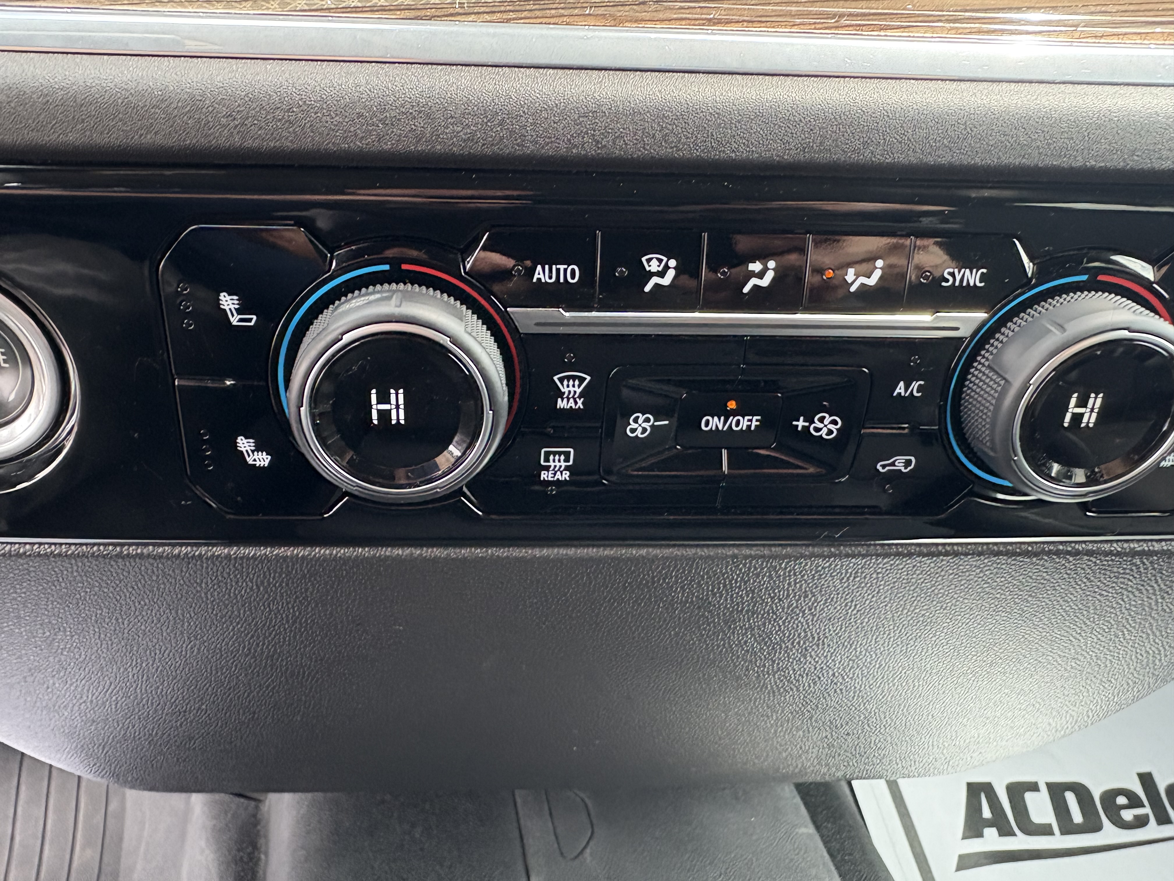 2023 Chevrolet Silverado 1500 LT Trail Boss - Photo 16