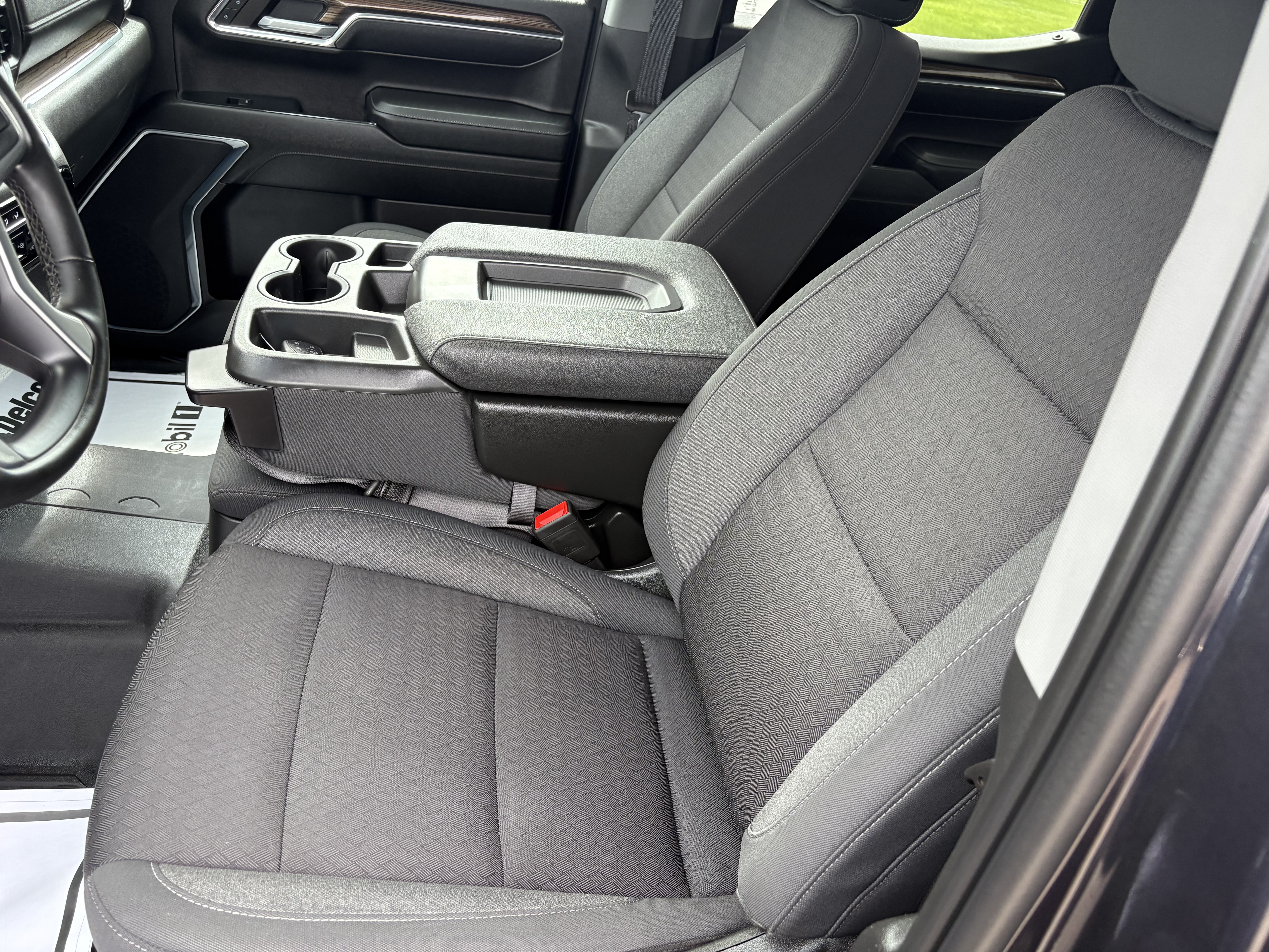 2023 Chevrolet Silverado 1500 LT Trail Boss - Photo 8