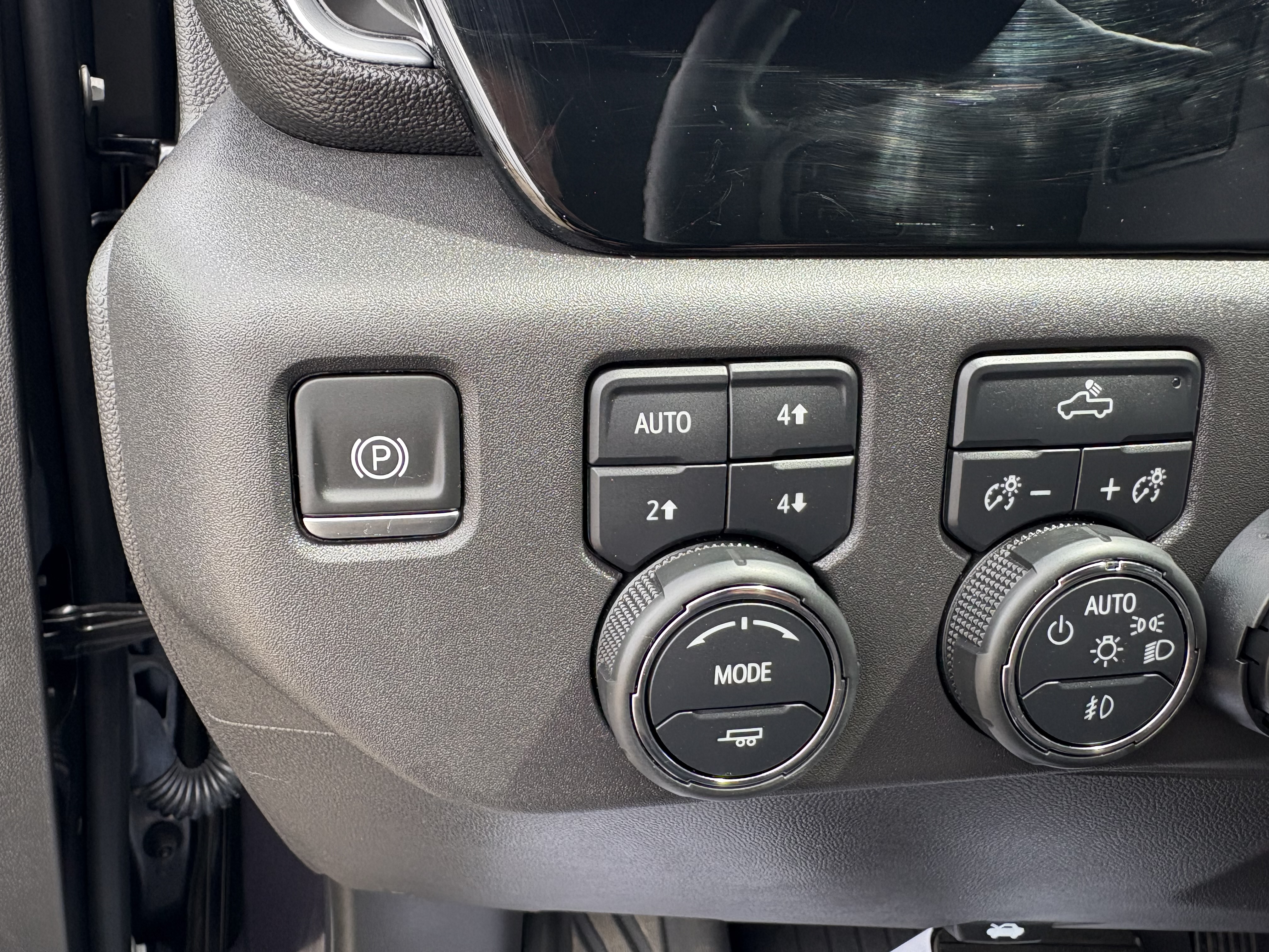 2023 Chevrolet Silverado 1500 LT Trail Boss - Photo 21