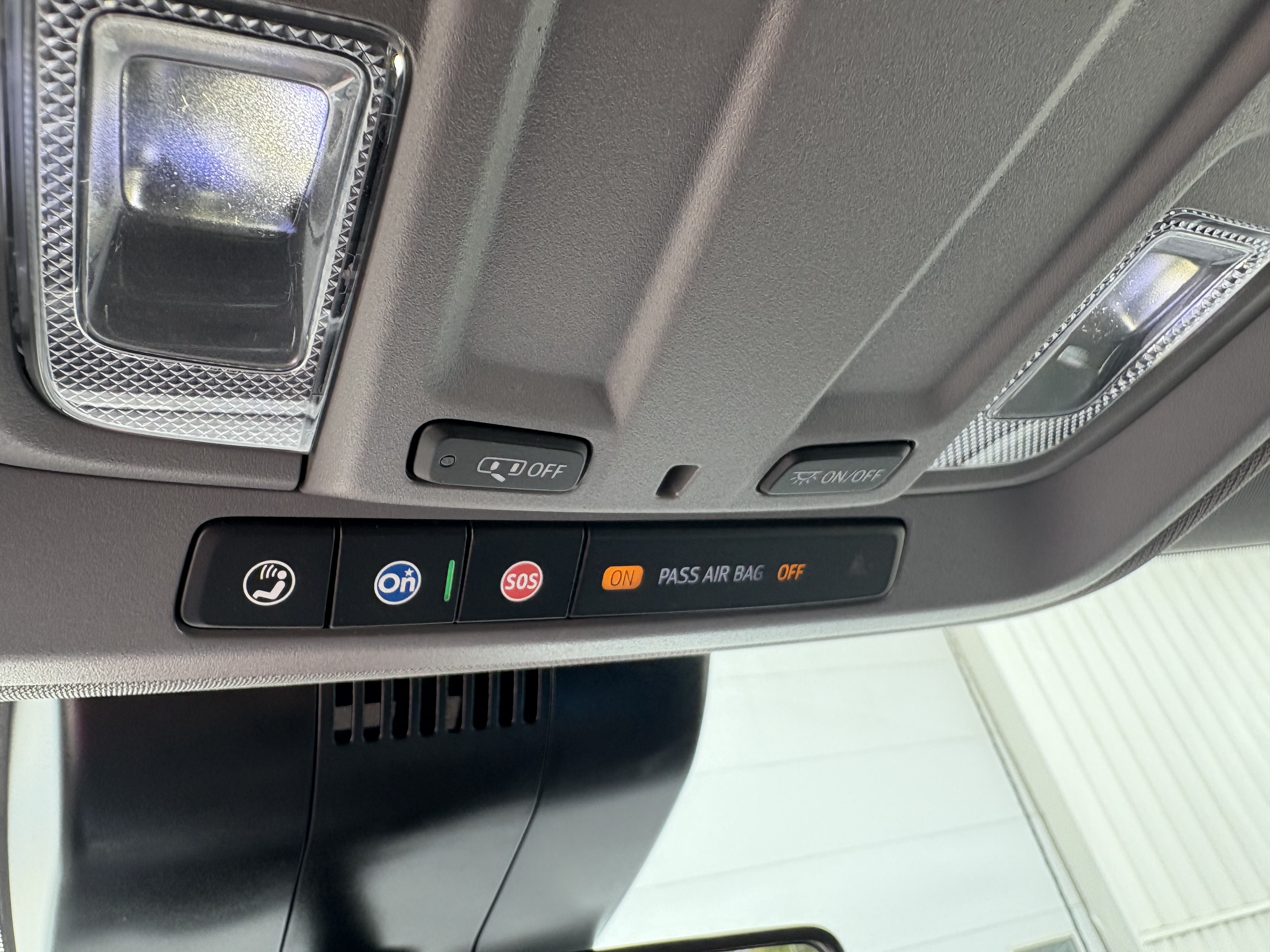 2023 Chevrolet Silverado 1500 LT - Photo 12