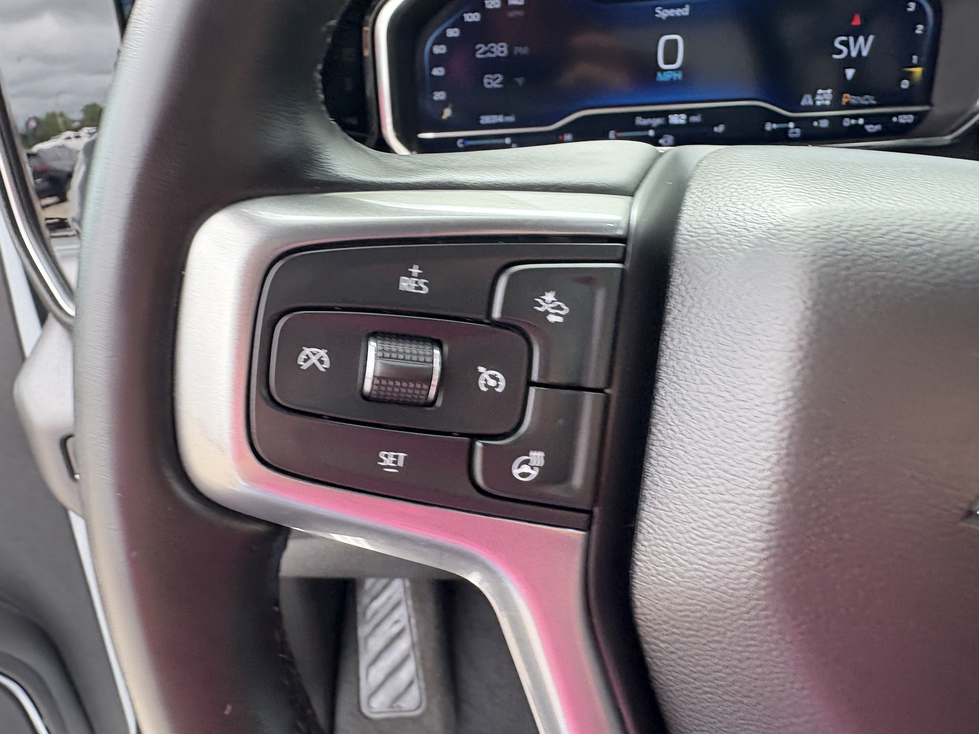 2023 Chevrolet Silverado 1500 LT - Photo 20