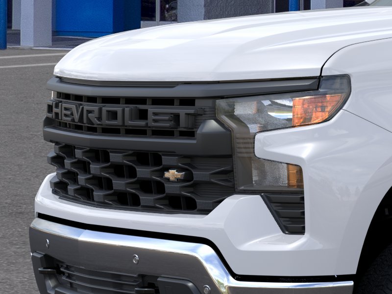 New 2026 Summit White Chevrolet WT image 13