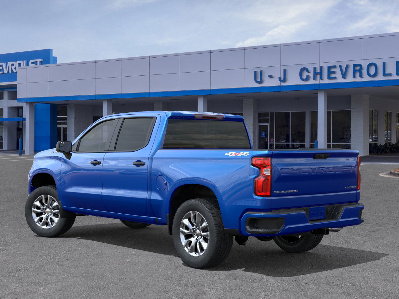 2026 Chevrolet Silverado 1500 Custom photo 3