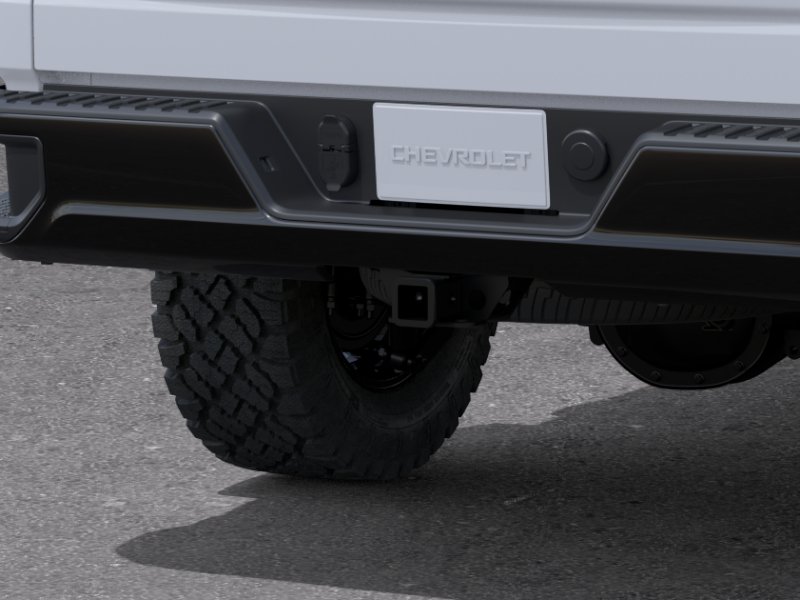 New 2026 Summit White Chevrolet Custom Trail Boss image 38