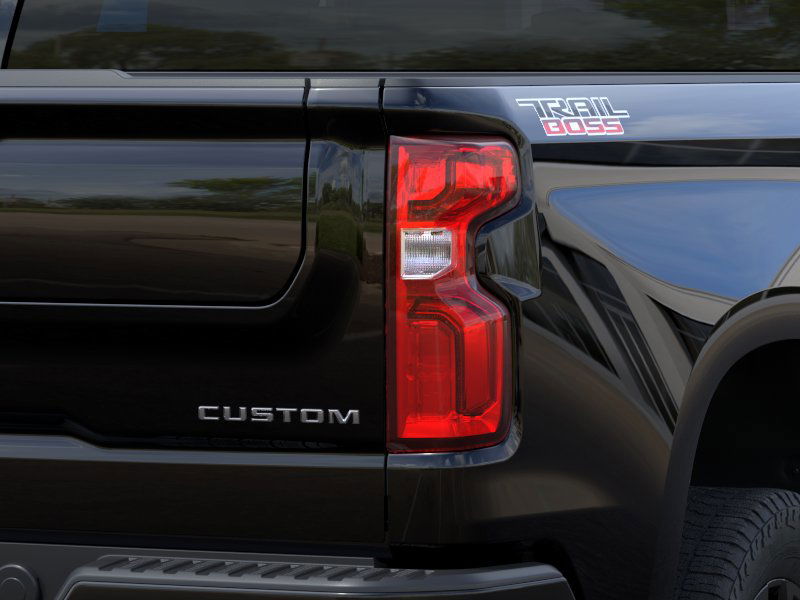 2025 Chevrolet Silverado 1500 Custom Trail Boss photo 10