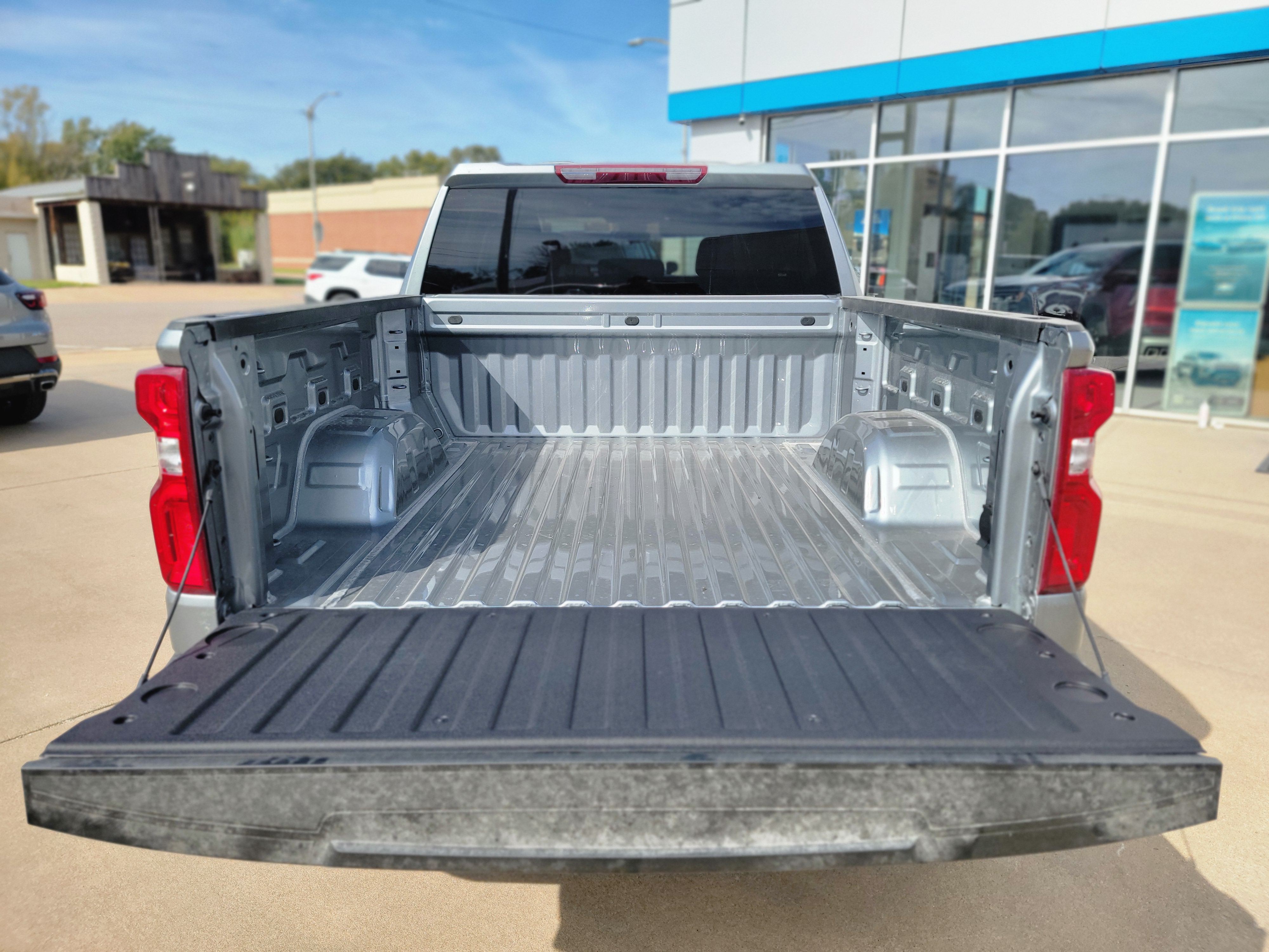 2026 Chevrolet Silverado 1500 RST - Photo 6