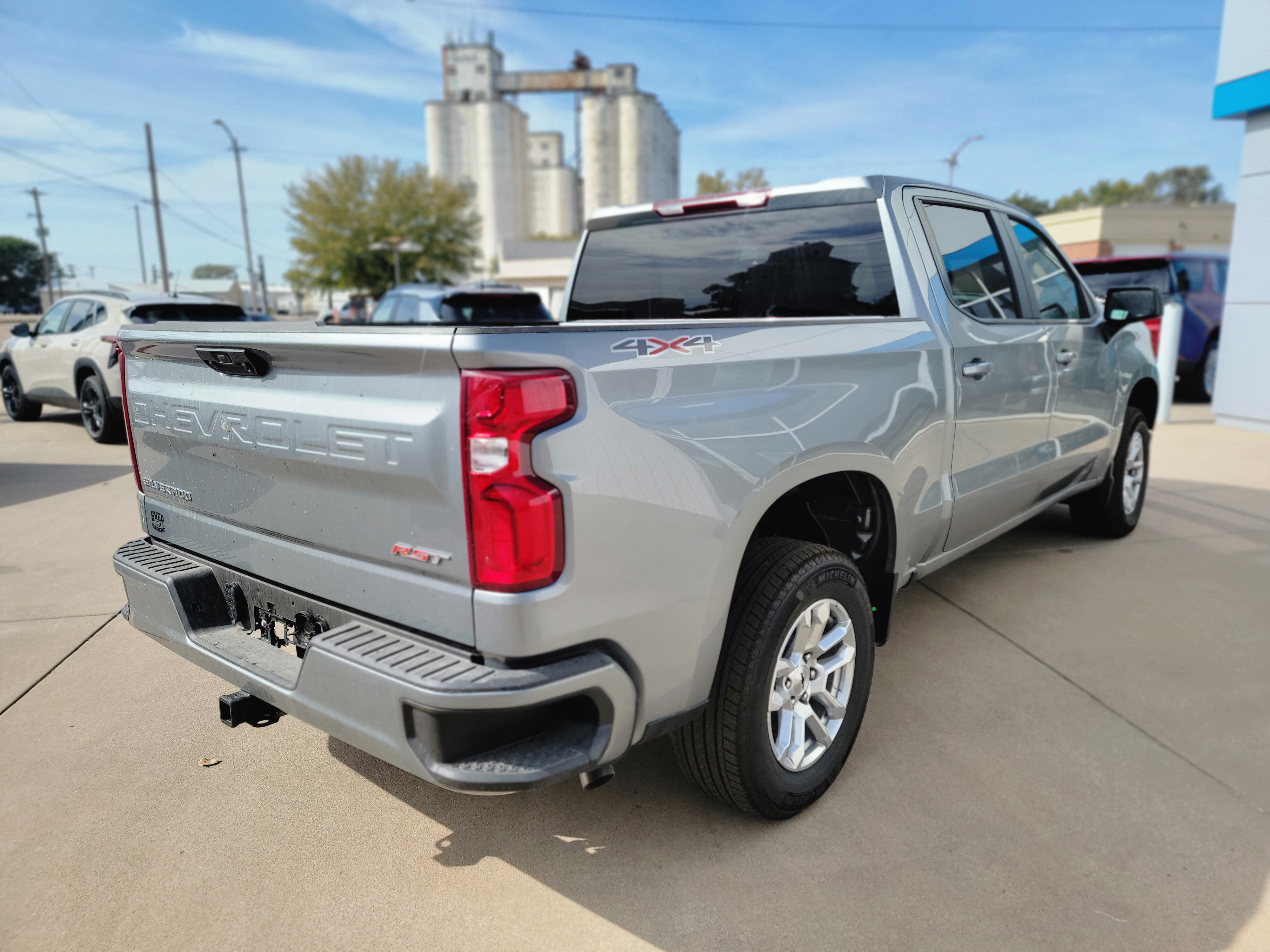 2026 Chevrolet Silverado 1500 RST - Photo 5