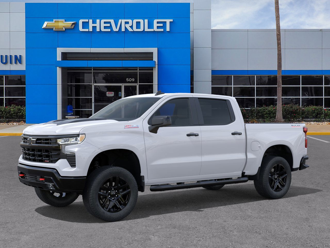 2026 Chevrolet Silverado 1500 LT Trail Boss photo 2