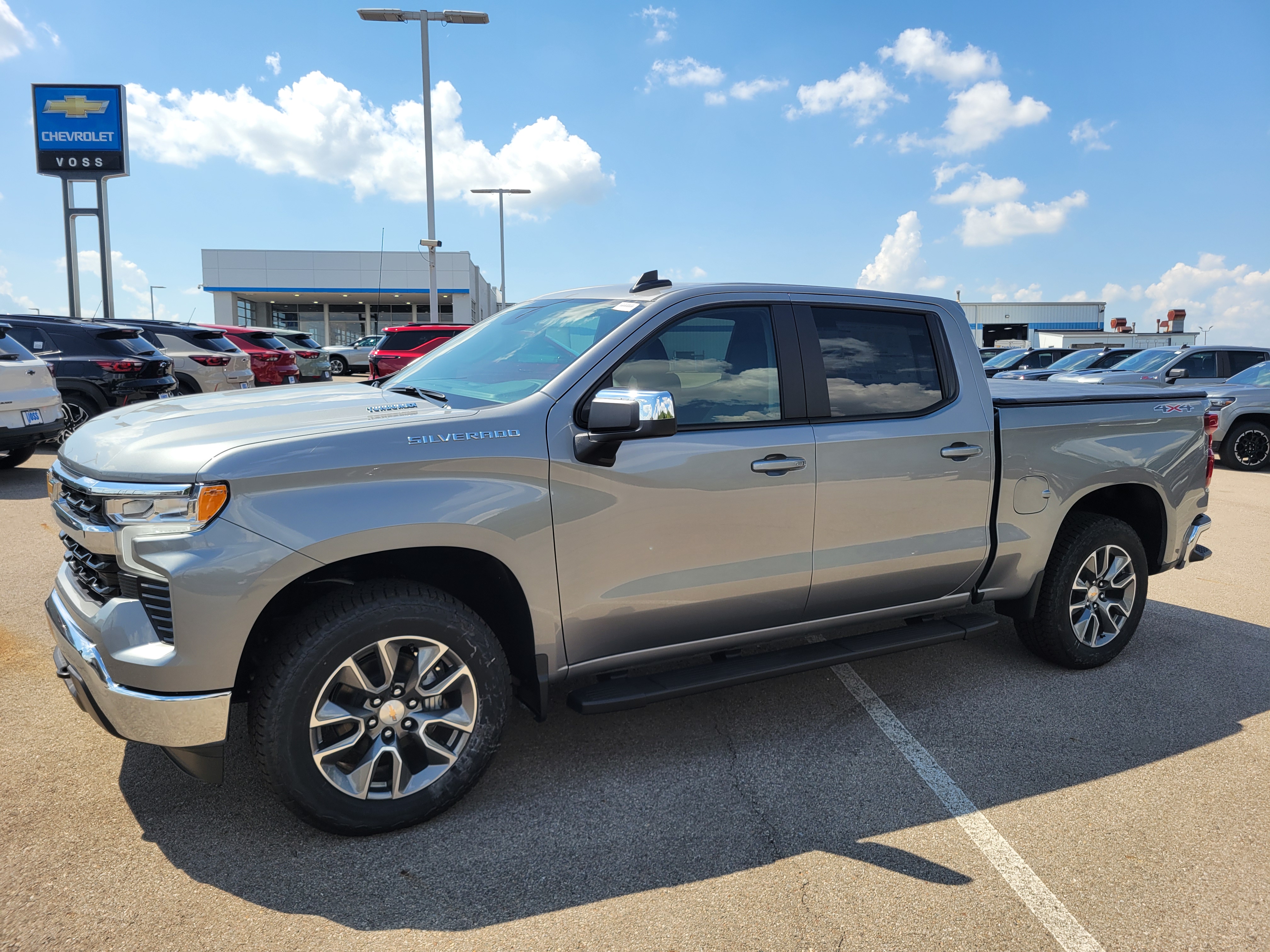2026 Chevrolet Silverado 1500 LT (2FL)