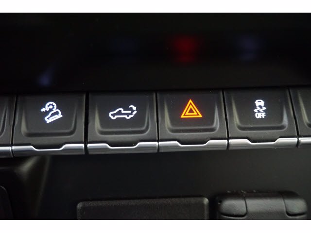 Certified Used 2020 Cajun Red Tintcoat Chevrolet Custom Trail Boss image 16