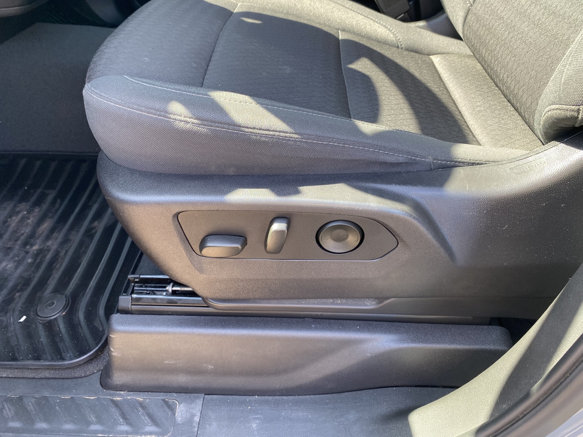 Used 2024 Slate Gray Metallic Chevrolet Custom Trail Boss image 15