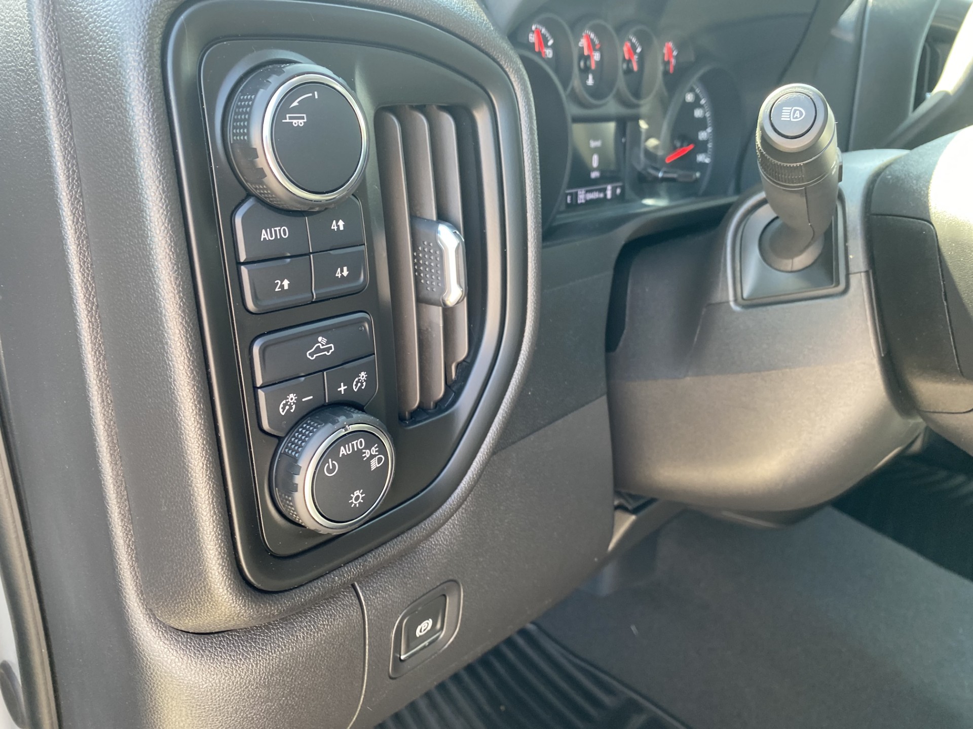 Used 2024 Slate Gray Metallic Chevrolet Custom Trail Boss image 14