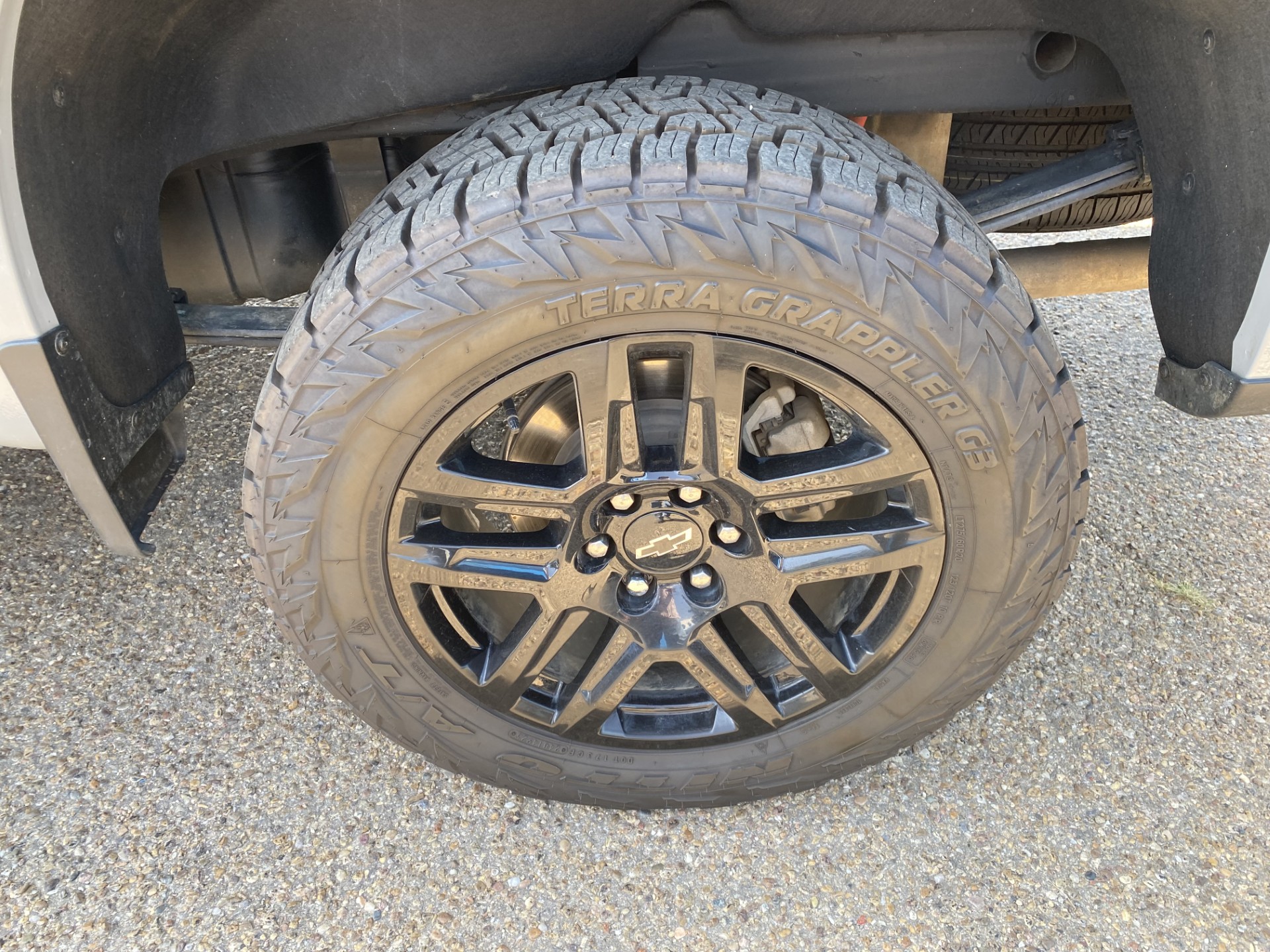 Used 2024 Slate Gray Metallic Chevrolet Custom Trail Boss image 5