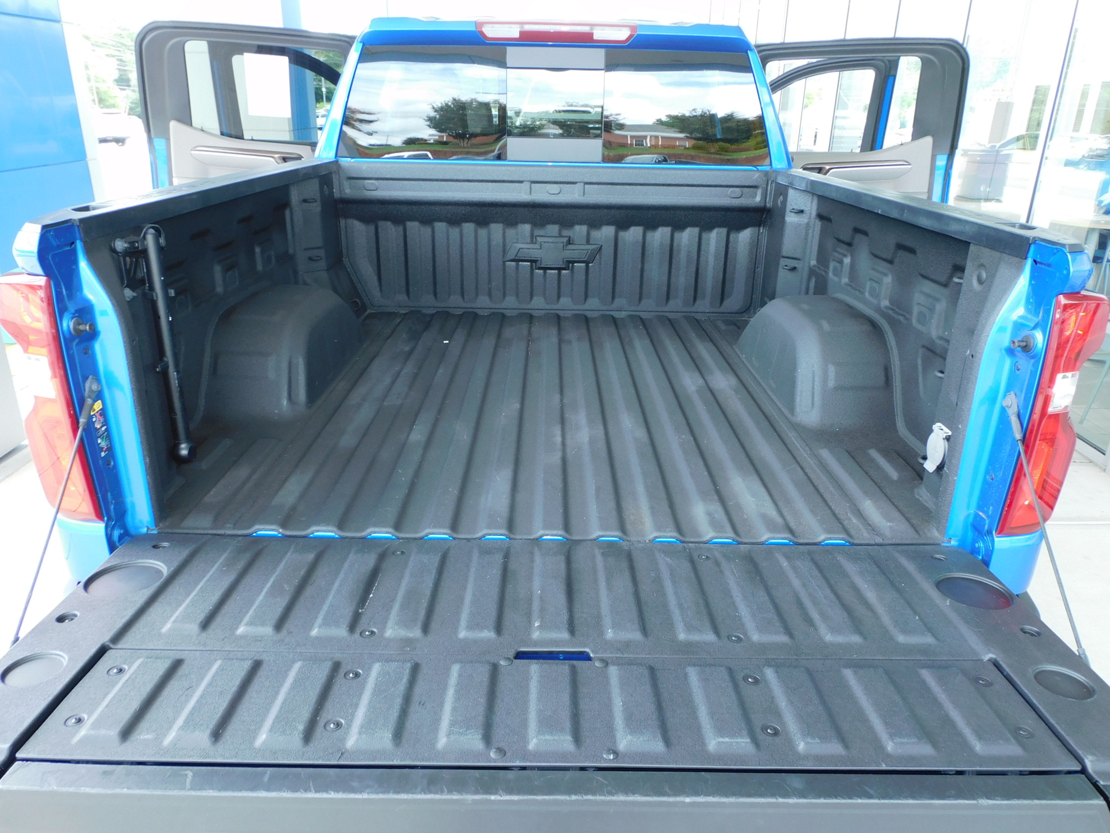 2023 Chevrolet Silverado 1500 LT Trail Boss photo 14