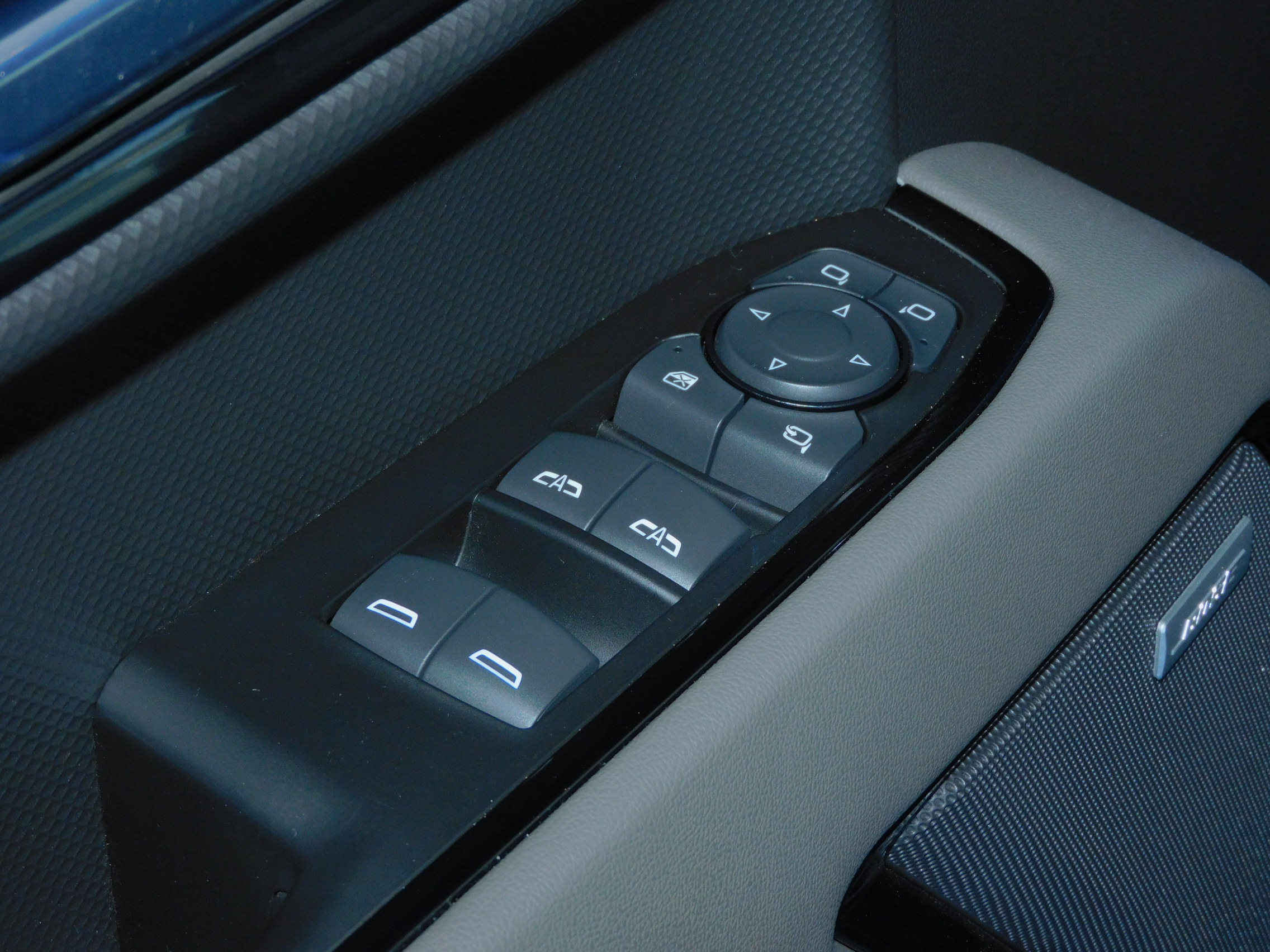 2024 Chevrolet Silverado 1500 ZR2 photo 15