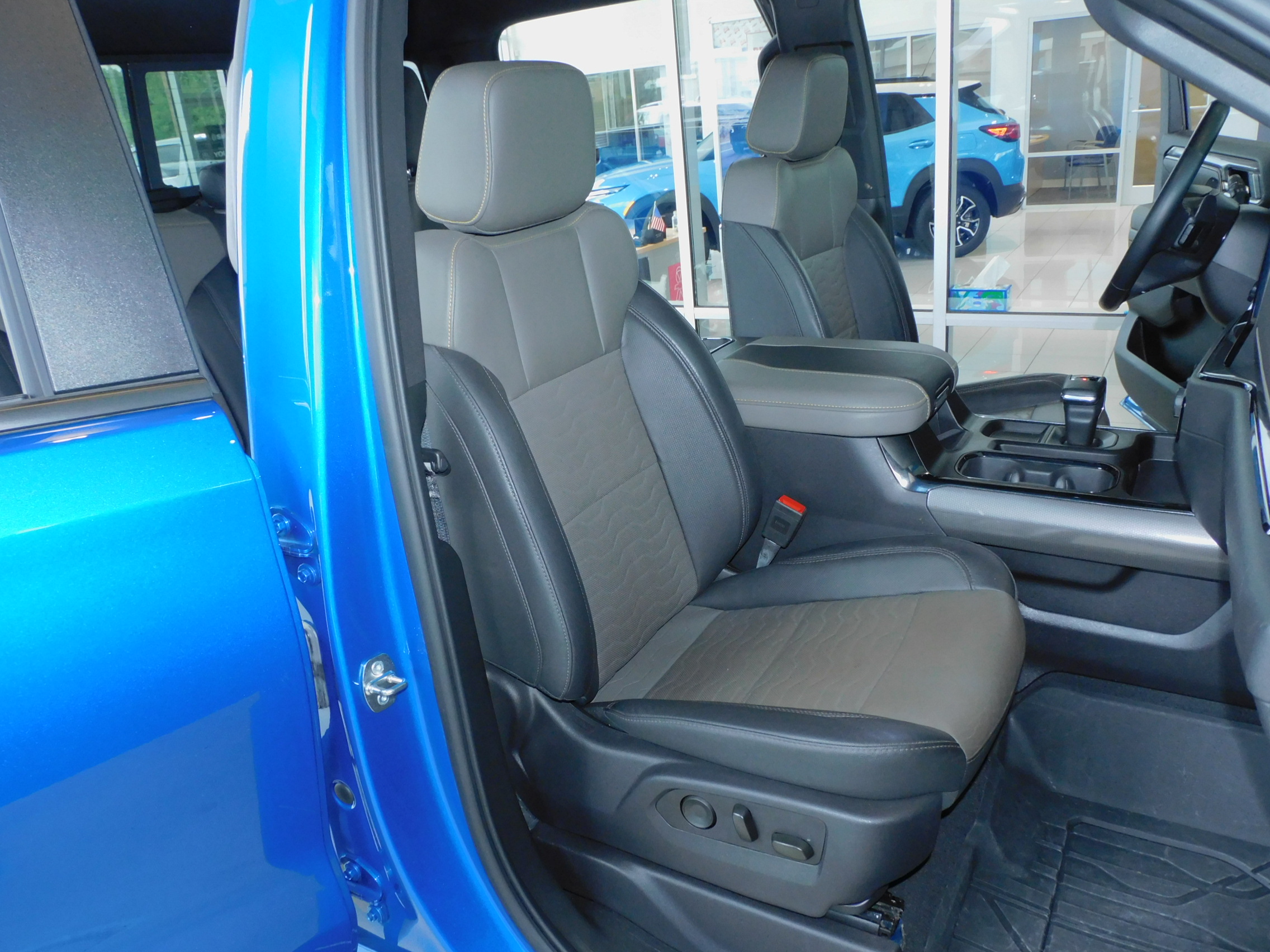 2024 Chevrolet Silverado 1500 ZR2 photo 21